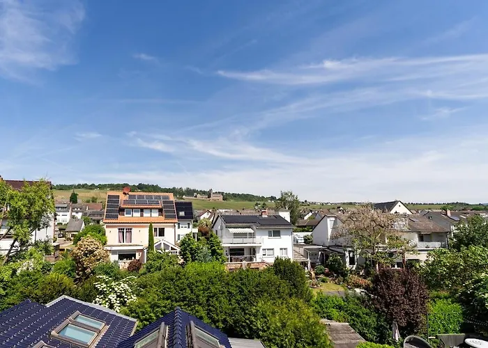 Lejlighed 2 Bedroom Loft - Luxus - Modern - Parkplaetze - Kaffee - Netflix - Weinbergblick - Kueche - Balkon *